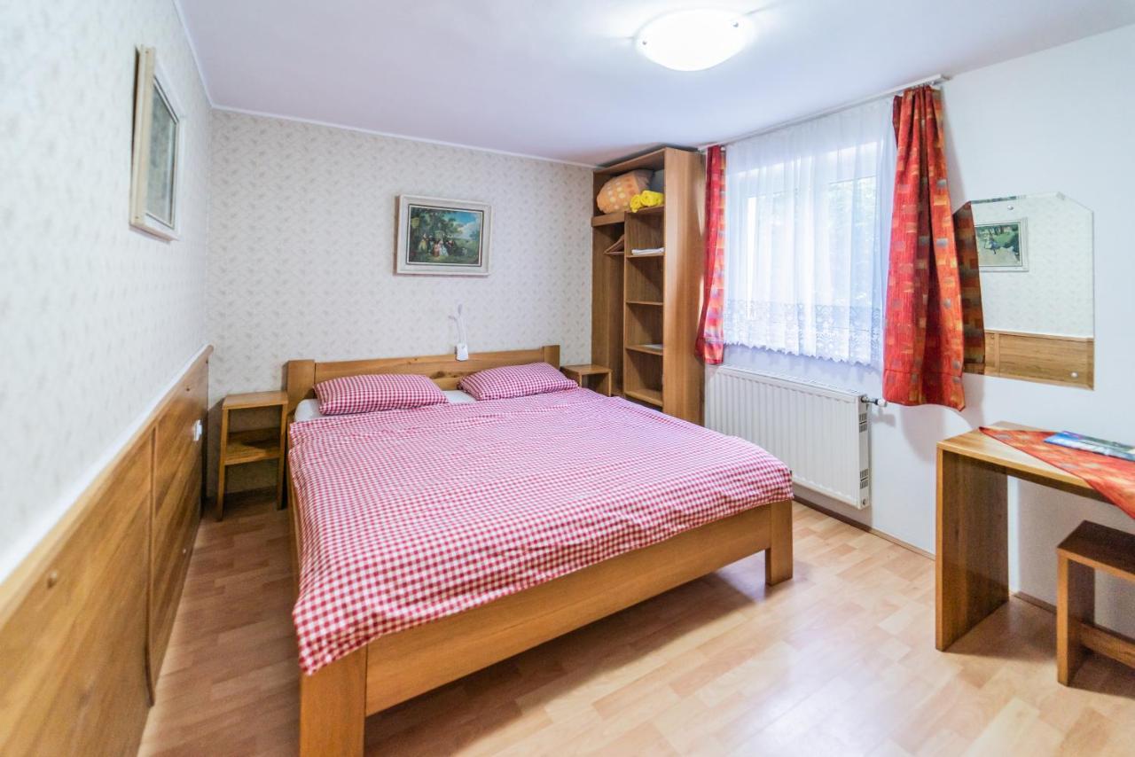 Panorama B&B Ptuj Camera foto